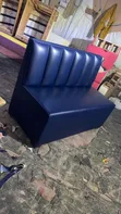 Modern Salon Waiting Chair - 2
