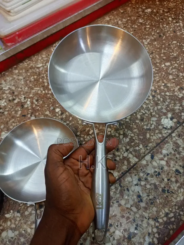 24cm Heavy-Duty Stainless Steel Frying Pan - 1
