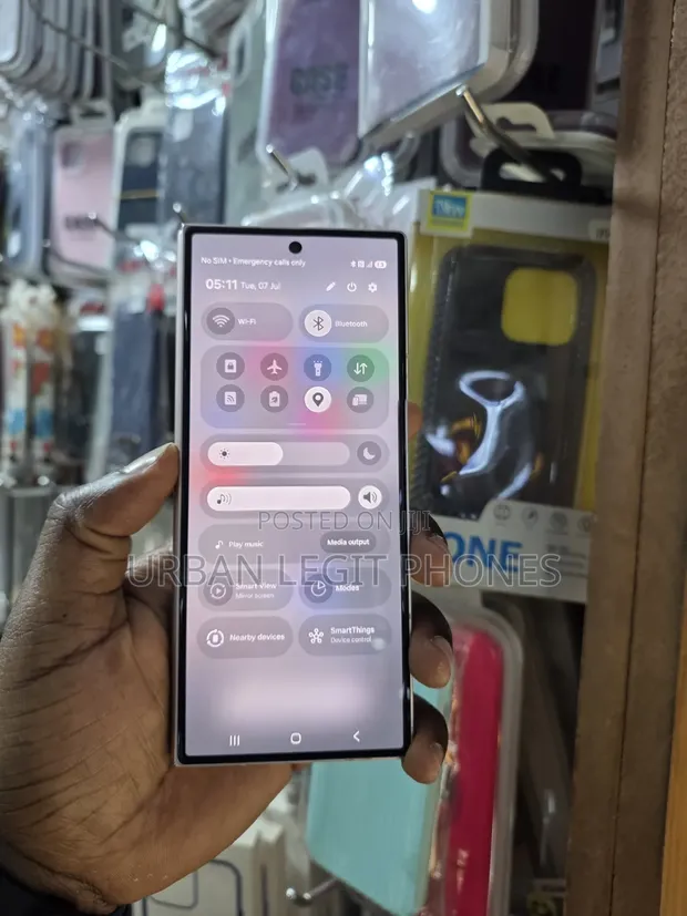 Samsung Galaxy Z Fold6 512GB Silver (Faulty Inner Screen) - 1