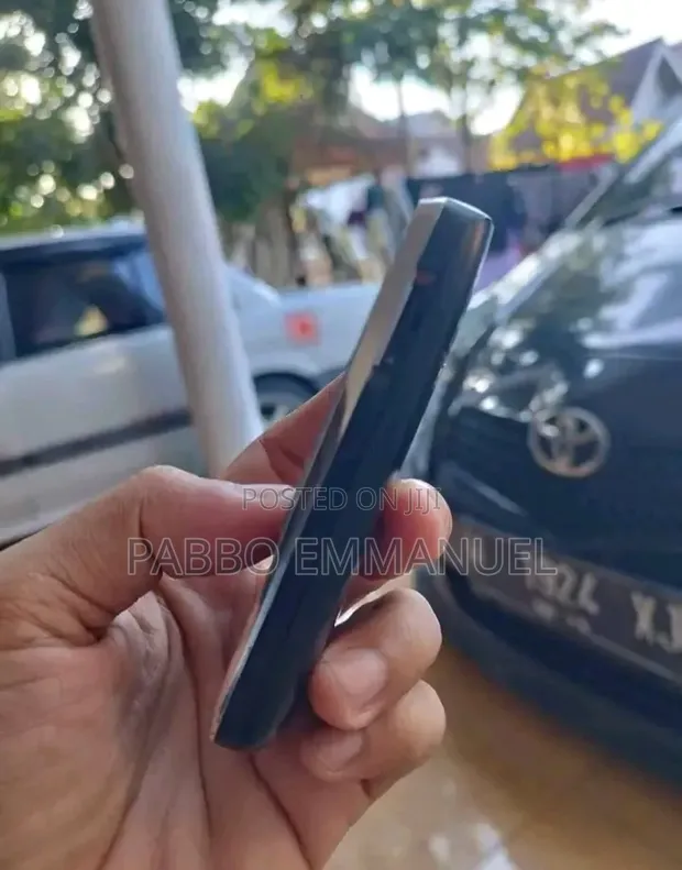 Nokia 2700 Classic Gray - 1