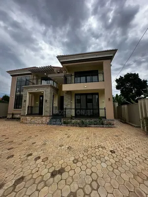 6-Bedroom House for Sale in Kira Town, Wakiso