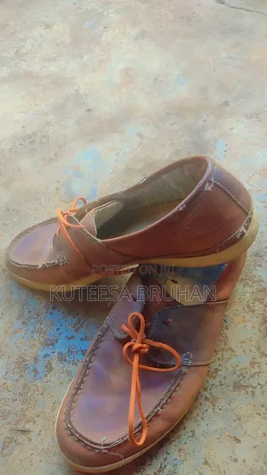 Clarks Original Brown Loafers - Size 44