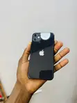 Apple iPhone 11 128GB Black - 1