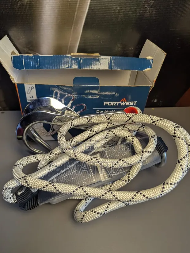 Portwest Double Safety Lanyard with Shock Absorber - 1