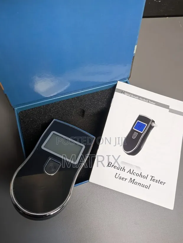 AT818 Portable Digital Breath Alcohol Tester - 1