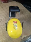 3M Peltor Optime 98 Earmuffs - 4