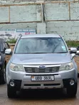 Subaru Forester 2010 Silver - 1