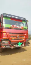 Sinotruk HOWO 10-Tonne Dump Truck - 3