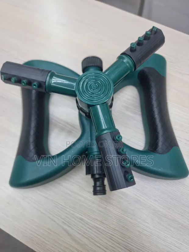 3 Arm Rotating Garden Lawn Sprinkler - 1