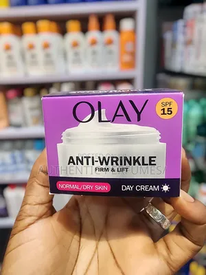 Olay Anti-Wrinkle Firm & Lift Day Cream SPF 15