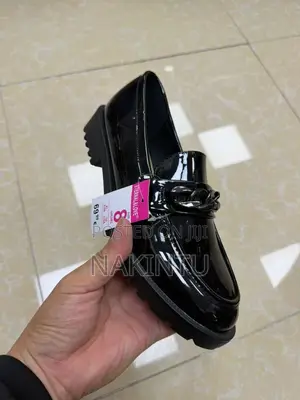 Ladies Oxford Shoes - Comfortable & Durable