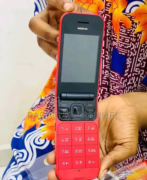 New Nokia 2720 Flip 4GB Red - 1