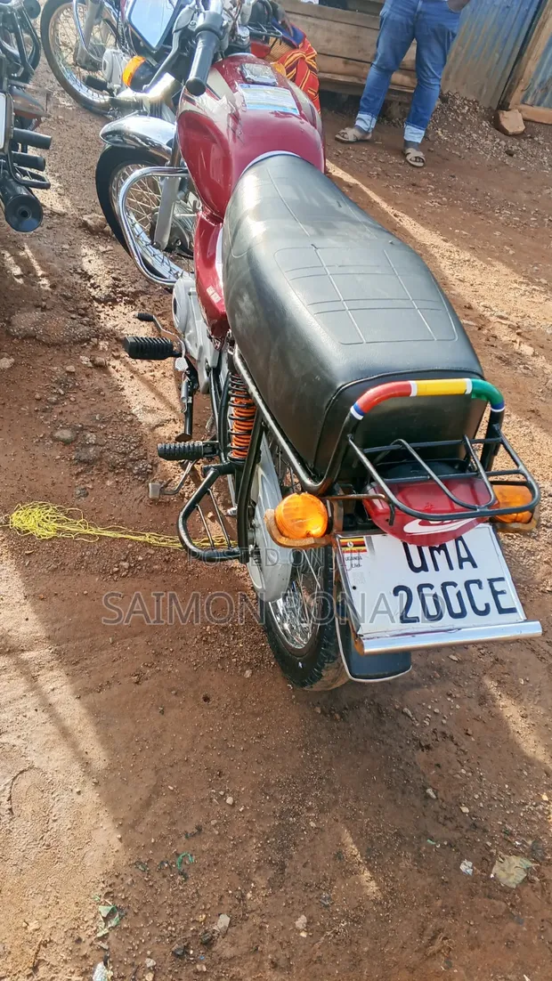 Bajaj Boxer 100 2026 Red - 1
