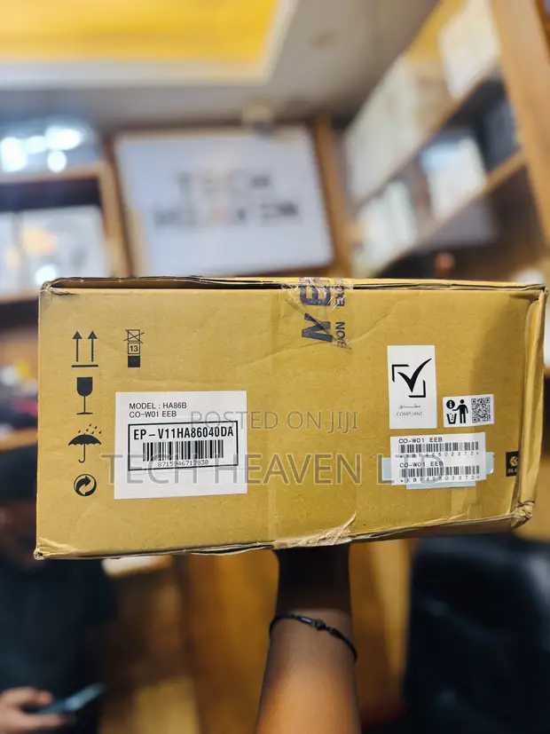 Epson CO-W01 Projector - 1