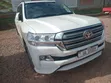 Toyota Land Cruiser 2017 White - 1