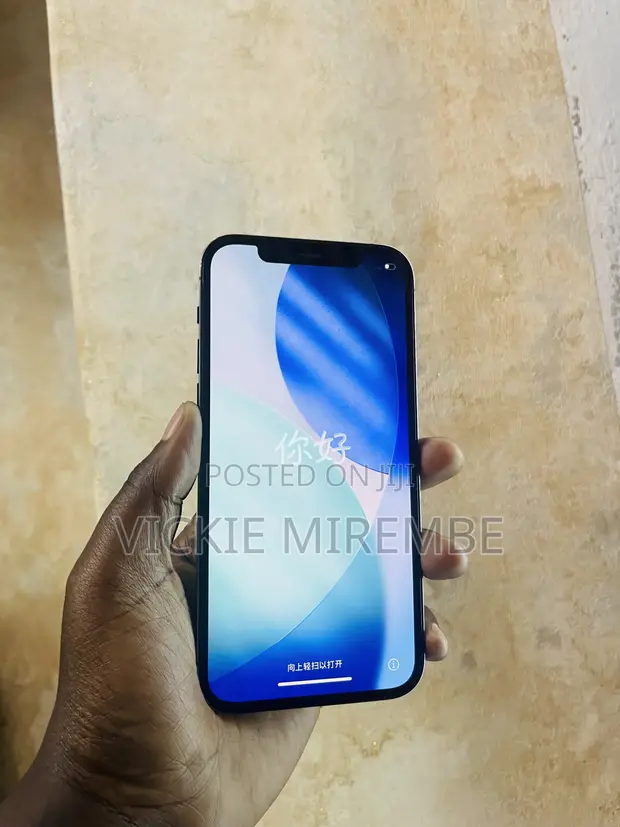 Apple iPhone 12 64GB Blue - 1