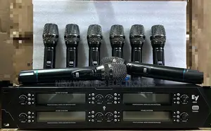 EY 4900 Professional 8-Channel Wireless Microphone System