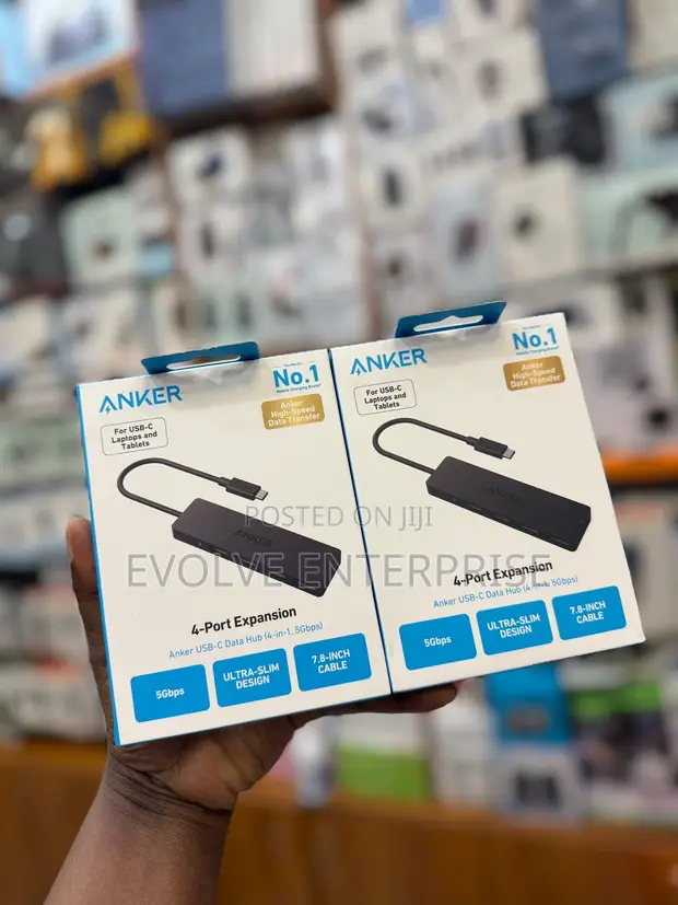 Anker 4-in-1 USB-C Data Hub (5Gbps) - 1
