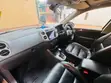 Volkswagen Tiguan 2010 Gray - 5