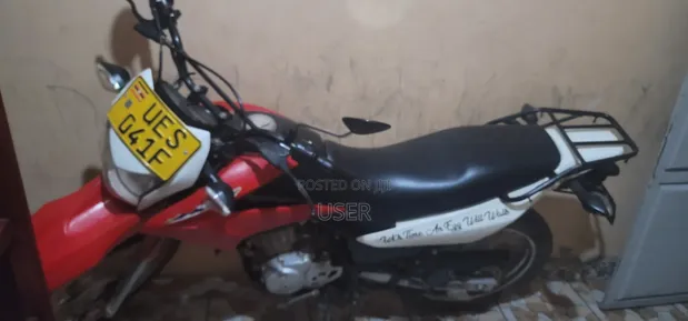 Honda XL 125 2018 Red - 1
