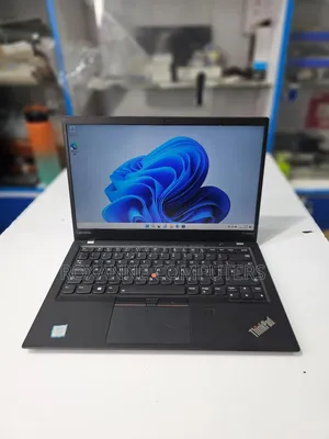Lenovo ThinkPad X1 Carbon Laptop - Intel Core i7, 8GB RAM, 256GB SSD