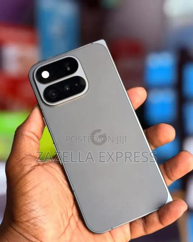 New Google Pixel 11 Pro Fold 512GB Black - 1