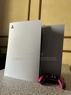 PS5 Console Disc Edition with 1 Controller (US)
