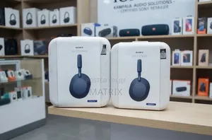 Sony WH-1000XM5 Headphones - Brand New, Midnight Blue