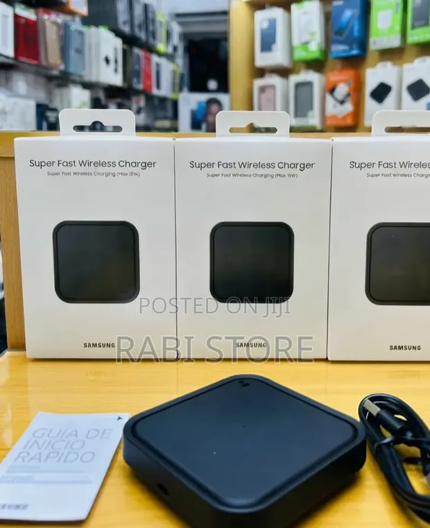 Samsung 15W Super Fast Wireless Charger - 1