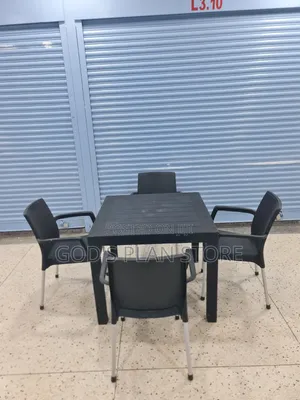 Durable Outdoor Plastic Table and Chairs Set