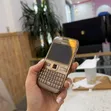 Nokia E72 Gold - 5