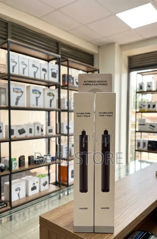 Insta360 2-in-1 Invisible Selfie Stick + Tripod - 1