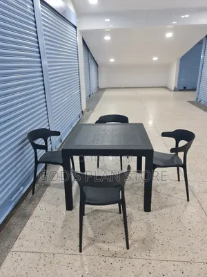 Simplive Plastic Dining Table and 4 Chairs