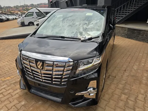 Toyota Alphard 2.5 Petrol AWD 2018 Black - 1