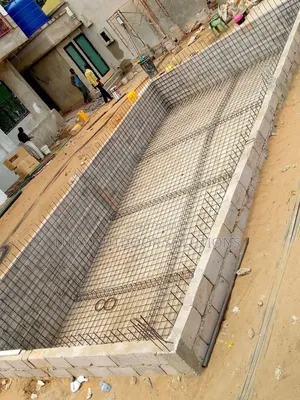 Swimming Pool Construction Services