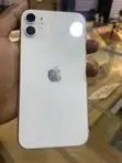 Apple iPhone 11 64GB White - 1