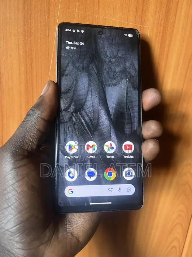 Google Pixel 7 128GB Black - 1