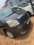 Toyota Noah 2.0 AWD (8 Seater) 2005 Black - 5