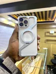 Apple iPhone 15 Pro Max 256GB Gold - 2