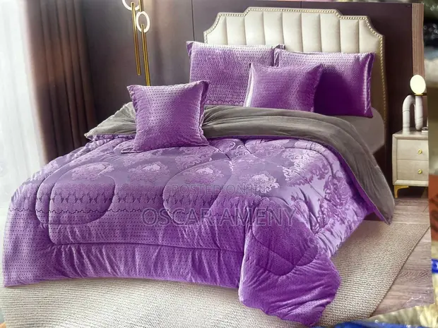 Jacquard Duvet Set with Bedsheets & Pillowcases - 1