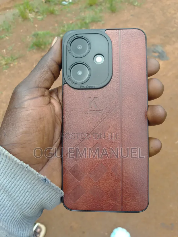 Infinix Hot 30i 128 GB Black - 1