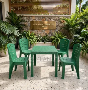 BG-613 Full Plastic Armless Chairs