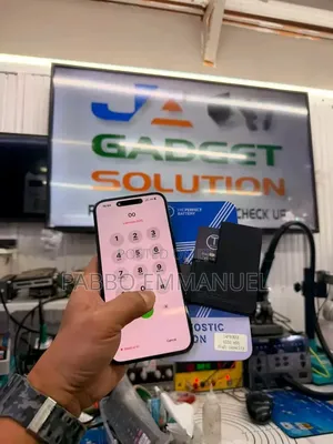 iPhone 13 & 14 Pro Max Battery Replacement