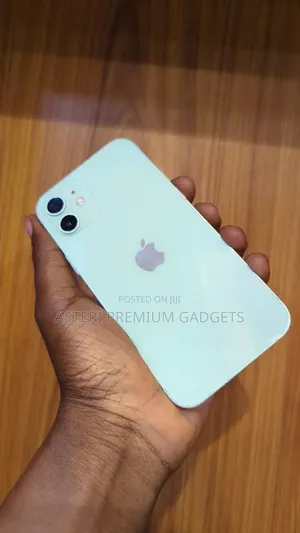 Apple iPhone 12 64GB Green