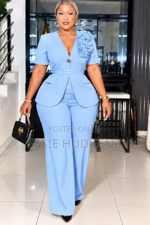 Women's Short Sleeve Suit