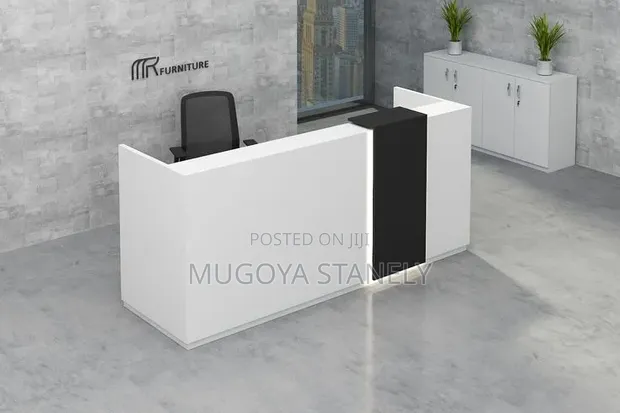 Wood-Mode Meeting / Conference Table - 1