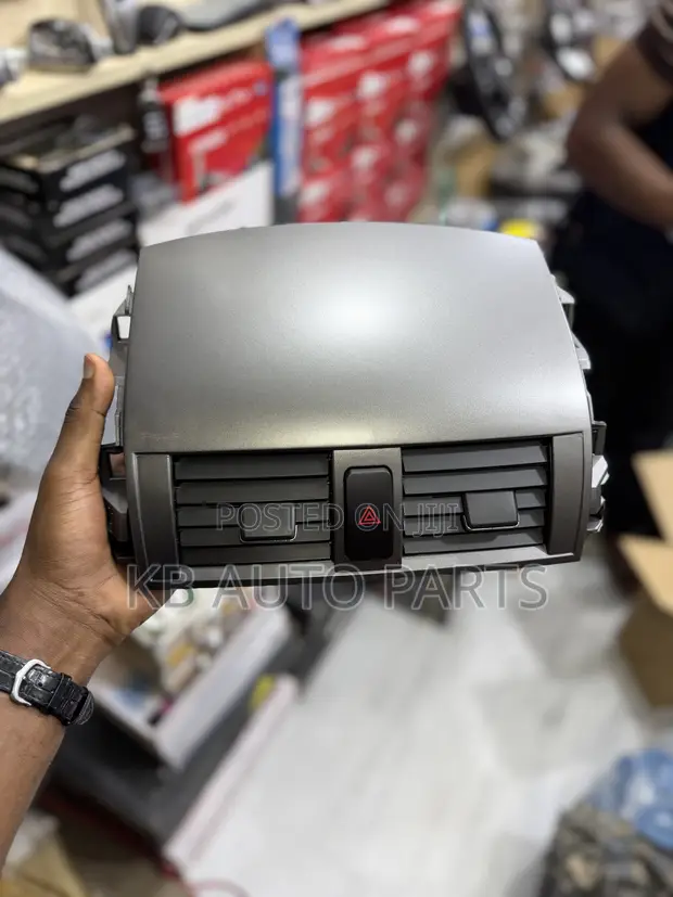 Toyota Fielder AC Vents - 1