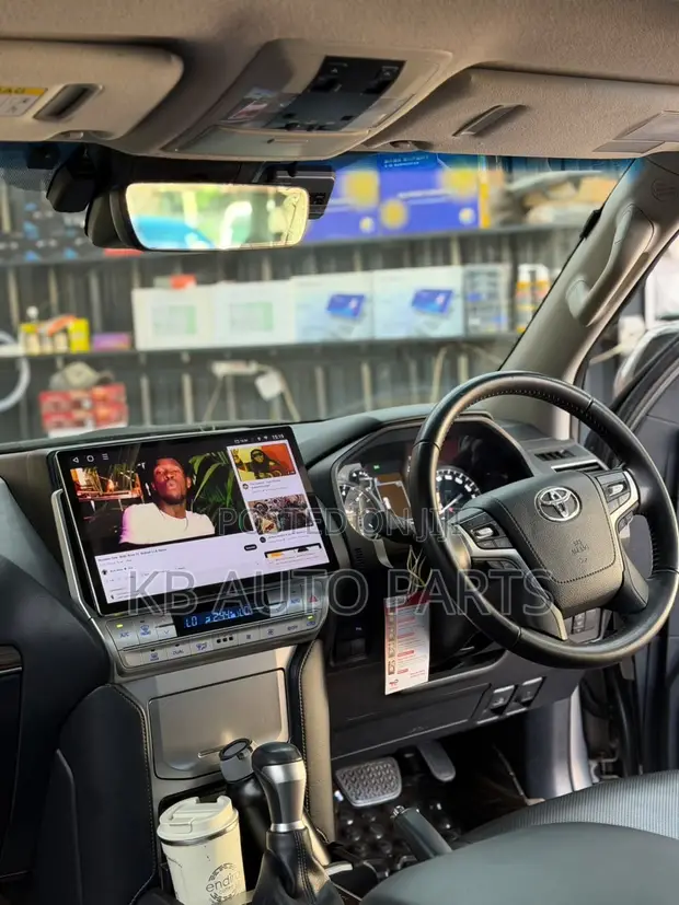 13" 2K Android Universal Radio with WiFi, YouTube, Bluetooth - 1