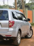 Subaru Forester 2.5X Automatic 2012 Silver - 3