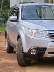 Subaru Forester 2.5X Automatic 2012 Silver - 4
